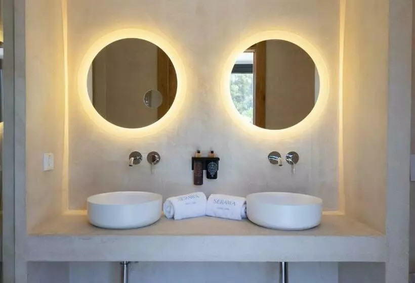 سوییت جونیور, Serawa Moraira