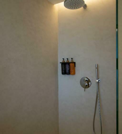 سوییت جونیور, Serawa Moraira