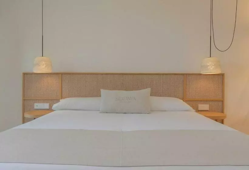 سوییت جونیور, Serawa Moraira