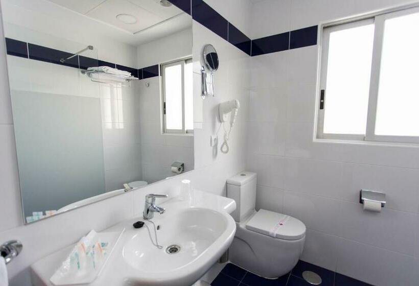 Superior Kamer, Voramar