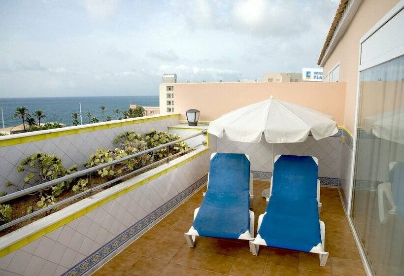 סוויטת ג'וניור, Playalinda