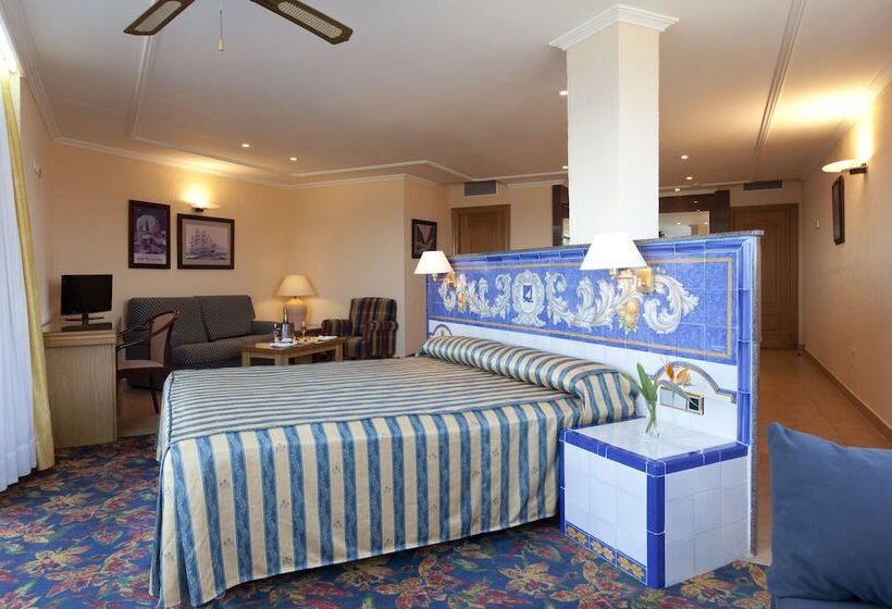 סוויטת ג'וניור, Playalinda