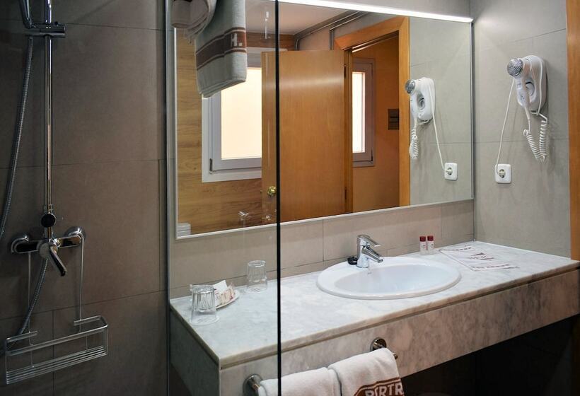 آپارتمان 1 خوابه با تراس, Aparthotel Bertrán