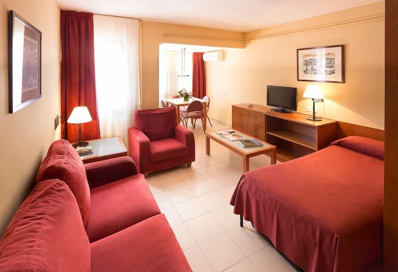 آپارتمان 1 خوابه با تراس, Aparthotel Bertrán