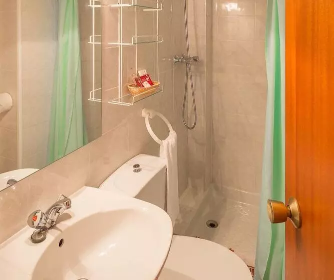 آپارتمان 2 خوابه, Aparthotel Bertrán
