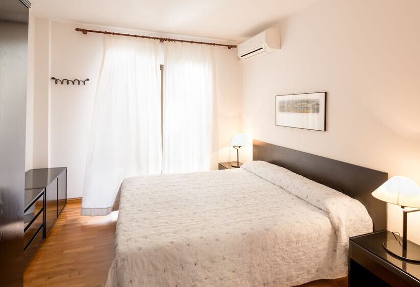 آپارتمان 2 خوابه, Aparthotel Bertrán