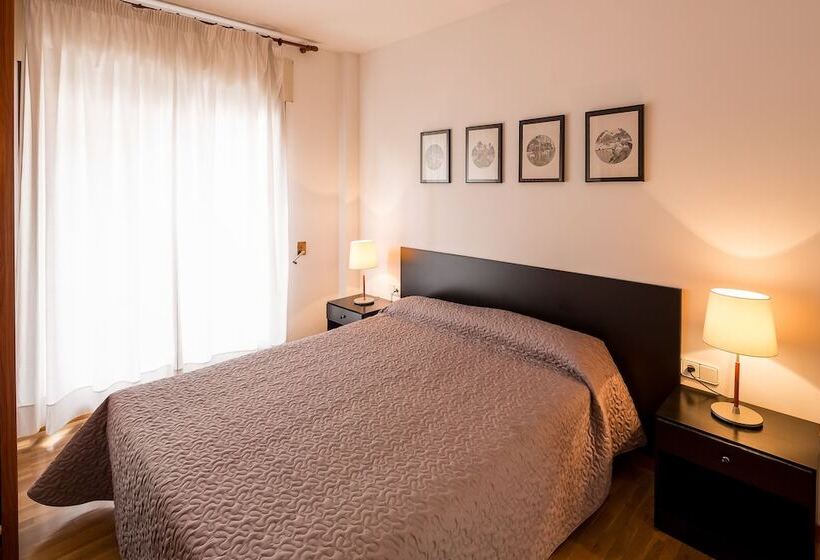 Апартаменты 2 Спальни, Aparthotel Bertrán