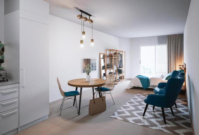 استودیو استاندارد با تراس, Bamblue Boutique Apartments
