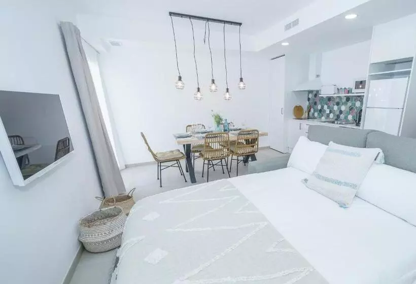آپارتمان لوکس 1 خوابه, Bamblue Boutique Apartments