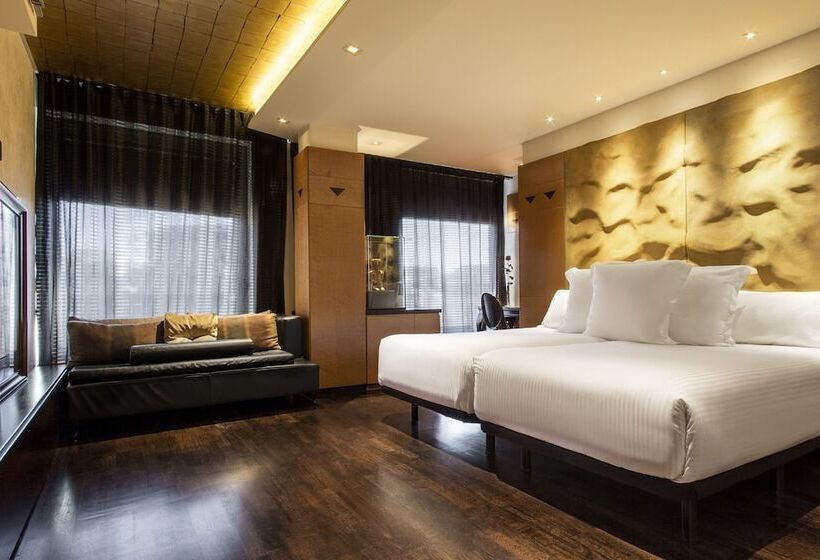 Номер Executive, Claris Hotel & Spa Gl, A Small Luxury Hotel Of The World