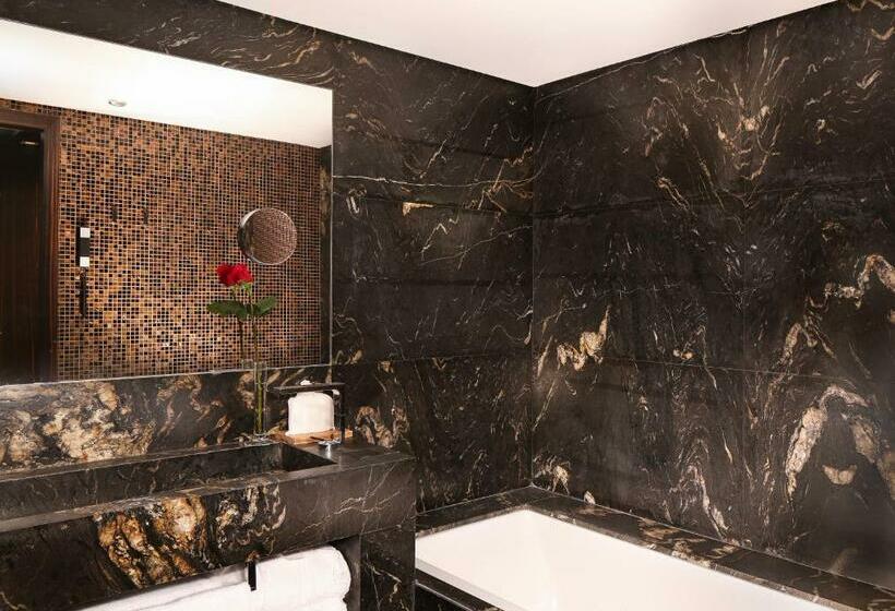 Полулюкс, Claris Hotel & Spa Gl, A Small Luxury Hotel Of The World