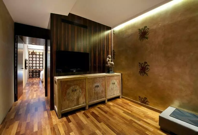 سوییت جونیور, Claris Hotel & Spa Gl, A Small Luxury Hotel Of The World
