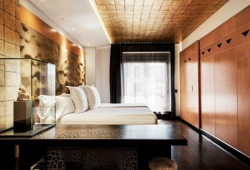 Номер Executive, Claris Hotel & Spa Gl, A Small Luxury Hotel Of The World