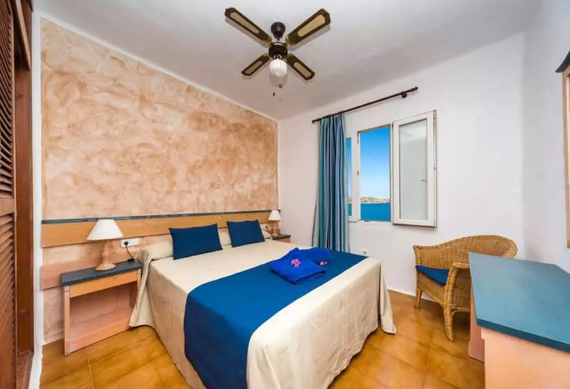 Superior 2-bedroom flat with sea view, Comitas Tramontana Park