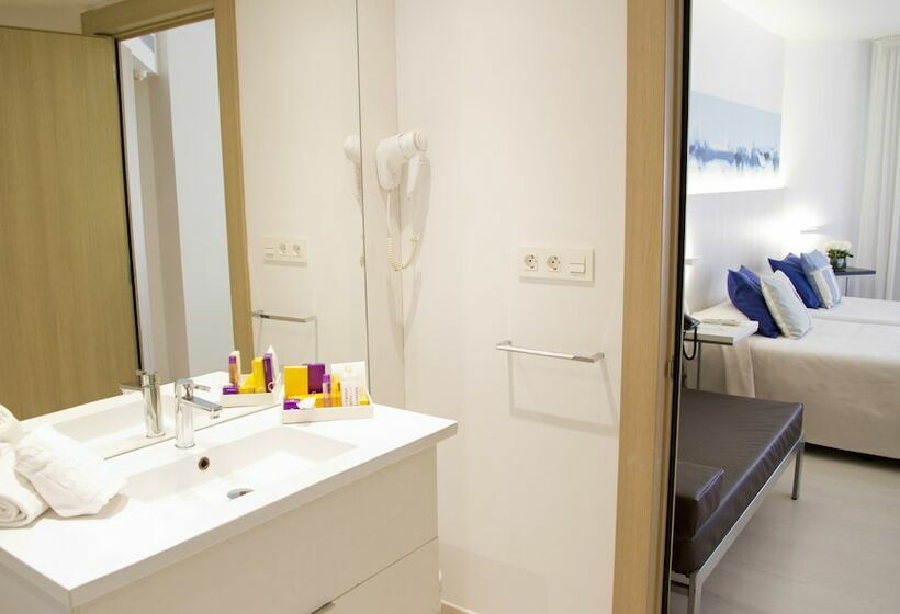 اتاق استاندارد سه نفره, ALEGRIA Mar Mediterrania 4*SUP - Adults Only