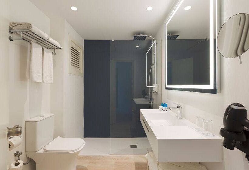 סוויטת ג'וניור נוף לים, Alua Illa De Menorca