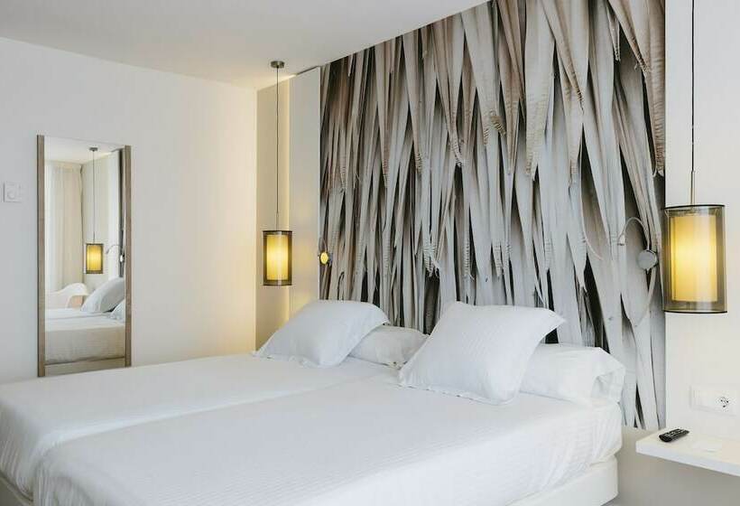 Номер Стандарт Вид на Бассейн, Bordoy Alcudia Bay   Adults Only