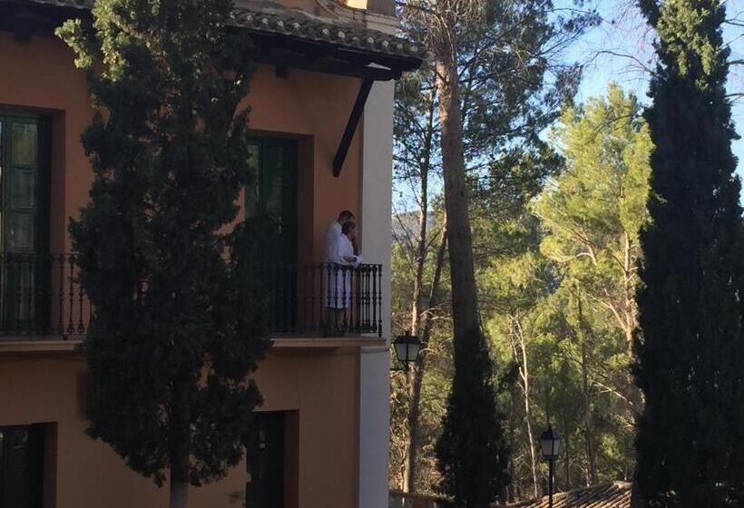 غرفة قياسية, Balneario De Cofrentes