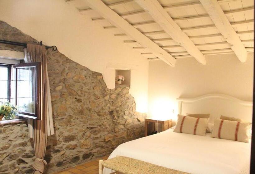 Номер Стандарт, Can Barrina