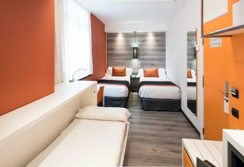 Номер Стандарт Трехместный, Catalonia Mikado