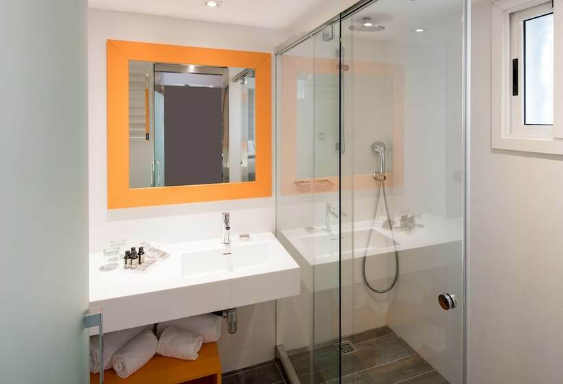 Номер Стандарт Трехместный, Catalonia Mikado