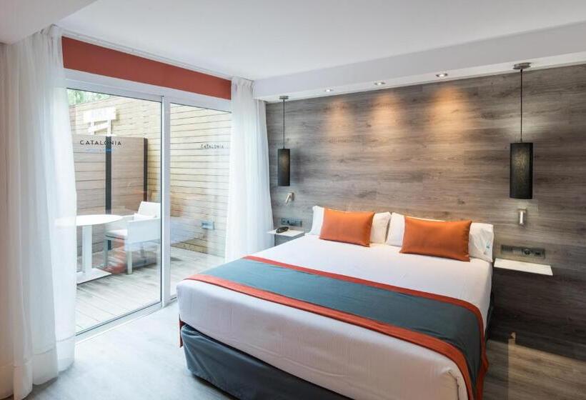 Premium room with terrace, Catalonia Mikado