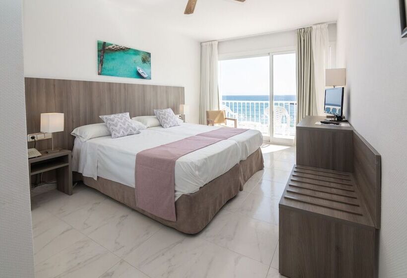 Номер Стандарт, Club S'illot