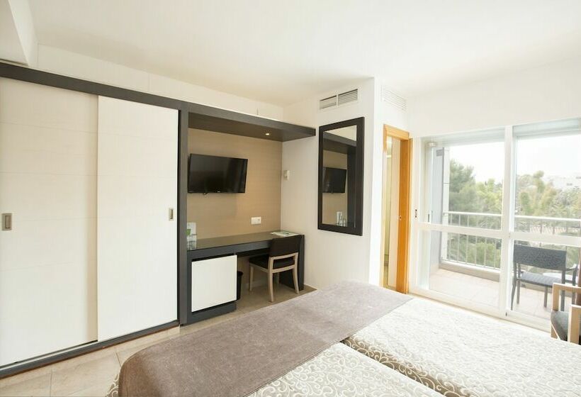 プールビュースタンダードルーム, Bordoy Cosmopolitan