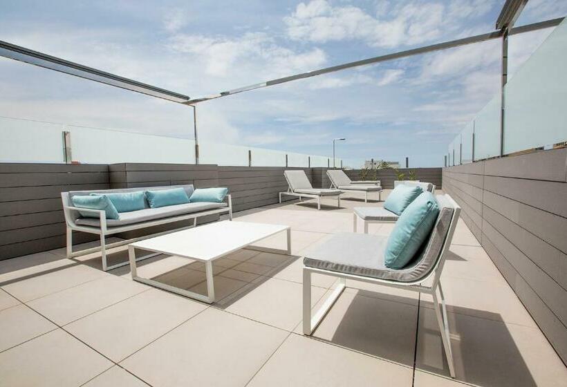 スーペリアージュニアスイート, Bordoy Cosmopolitan