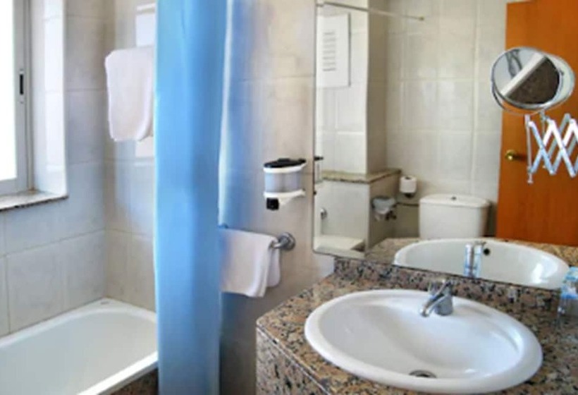 غرفة قياسية رباعية, Esplai