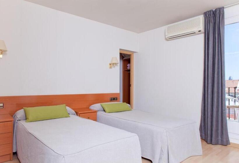 テラス付きスタンダードルーム, Everest