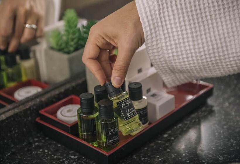 اتاق لوکس, Gallery Hotel 4 Sup