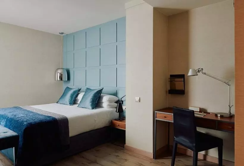 اتاق لوکس, Gallery Hotel 4 Sup