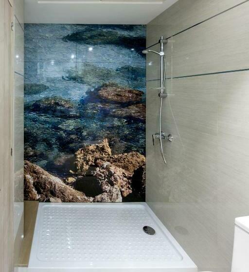 غرفة قياسية فردية, Globales Almirante Farragut