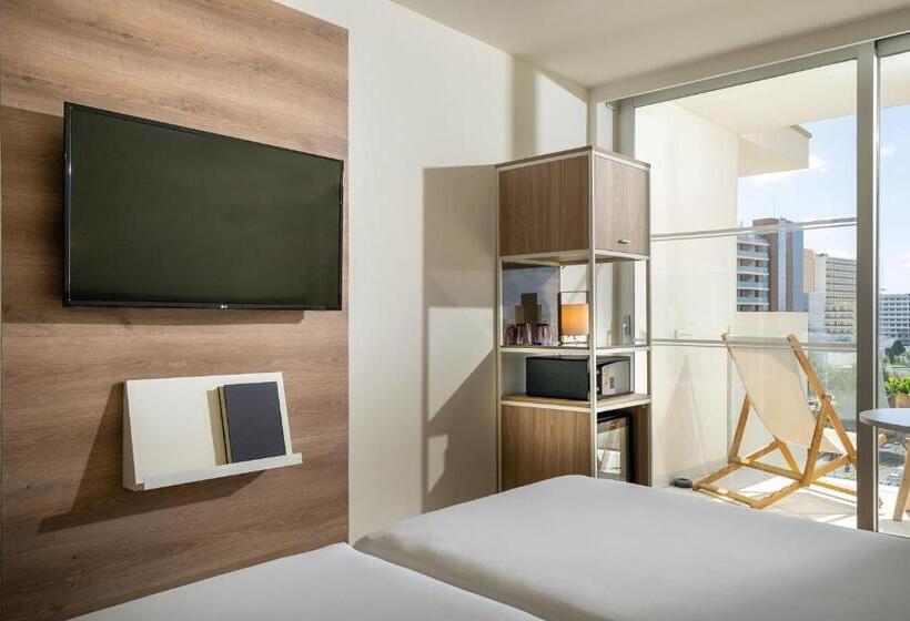 Номер Стандарт, Innside By Meliá Calviá Beach