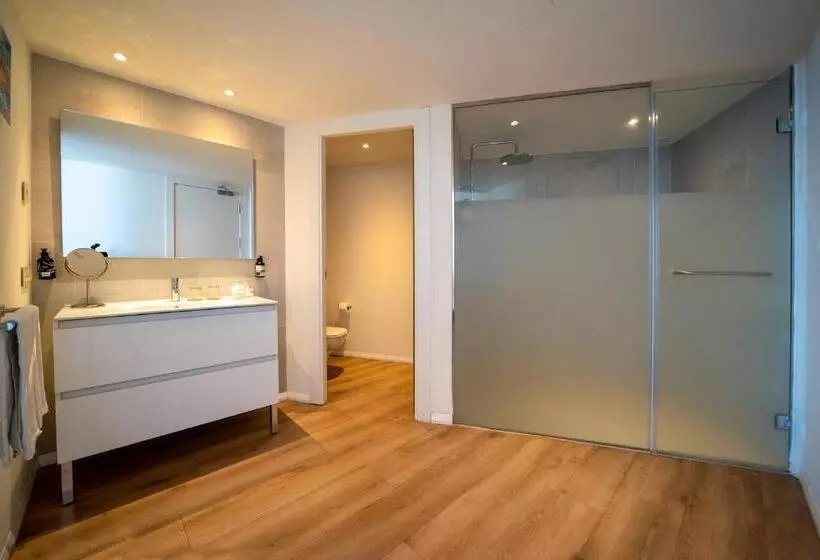 اتاق استاندارد با چشم‌انداز, Innside By Meliá Calviá Beach