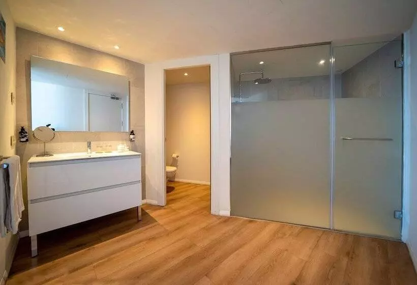 اتاق استاندارد با چشم‌انداز, Innside By Meliá Calviá Beach