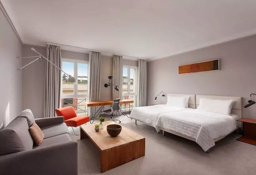 سوییت جونیور, Le Méridien Barcelona