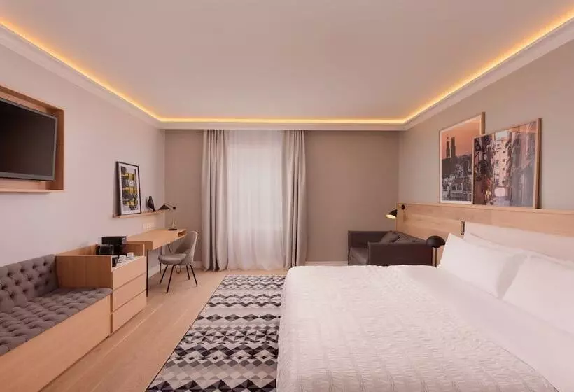 اتاق پرمیوم, Le Méridien Barcelona