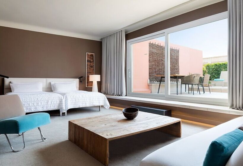Suite with Terrace, Le Méridien Barcelona