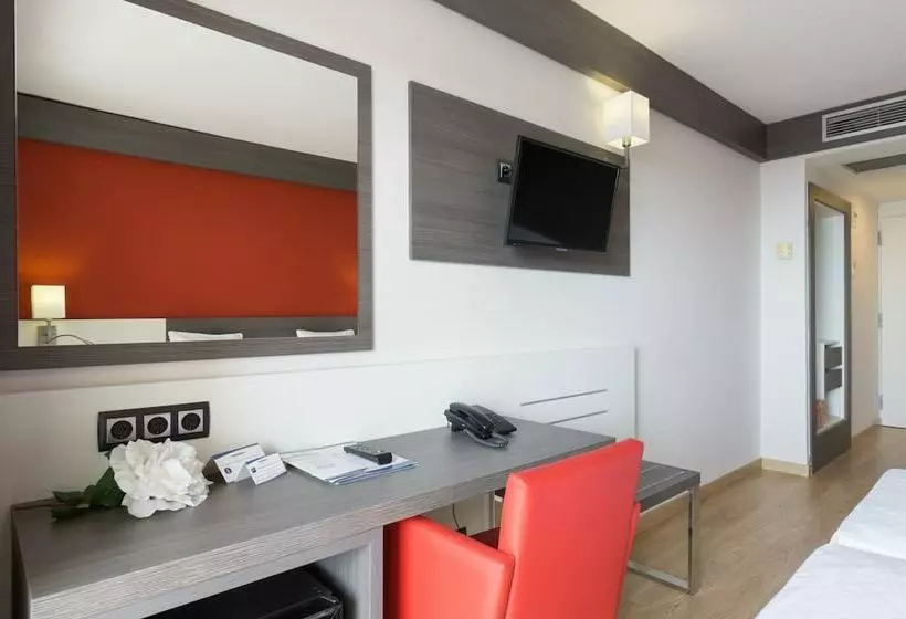 اتاق خانوادگی, Medplaya Hotel Santa Monica