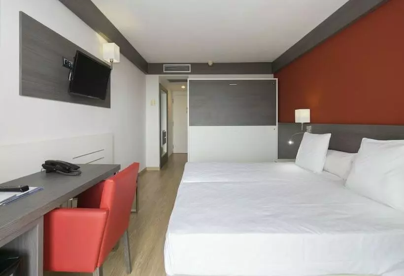 اتاق خانوادگی با چشم‌انداز دریا, Medplaya Hotel Santa Monica