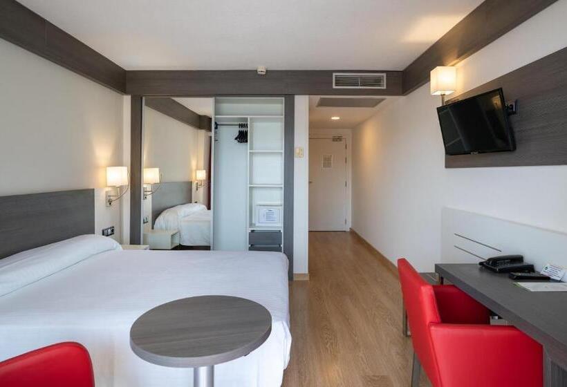 Номер Стандарт Вид на Море с Террасой, Medplaya Hotel Santa Monica