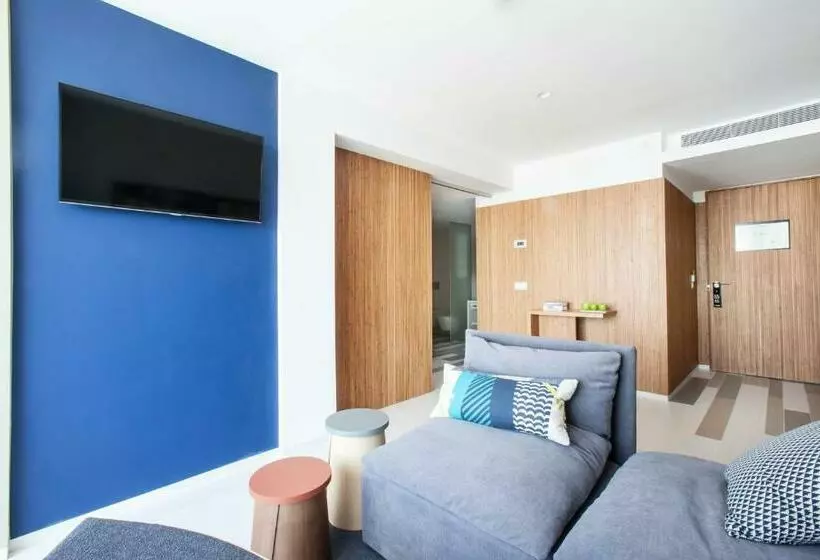 سوییت جونیور, Ocean Drive Talamanca