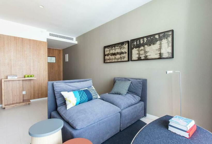 سوییت جونیور, Ocean Drive Talamanca