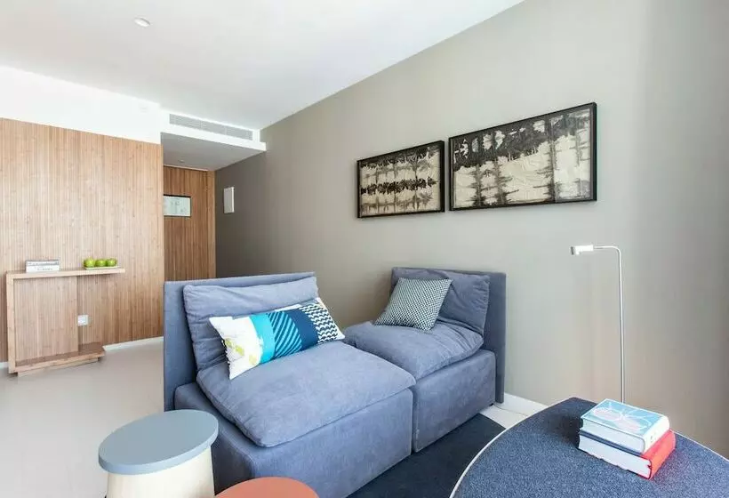 سوییت جونیور, Ocean Drive Talamanca