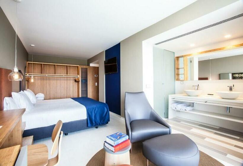 اتاق لوکس, Ocean Drive Talamanca