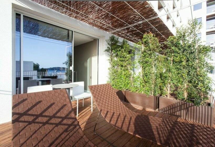 اتاق لوکس با تراس, Ocean Drive Talamanca