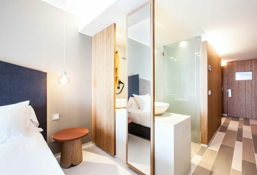 اتاق لوکس, Ocean Drive Talamanca