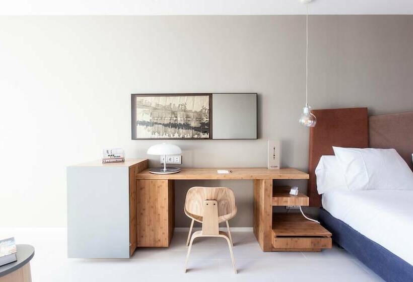 اتاق لوکس, Ocean Drive Talamanca